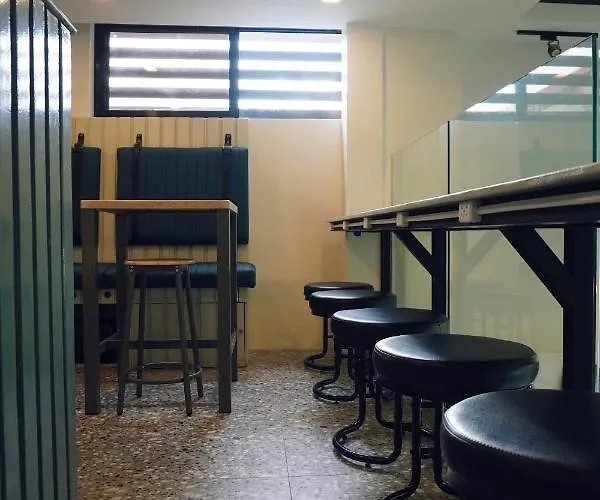 Hostel Backpackers *